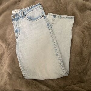 Abercrombie & fitch mid rise jeans !